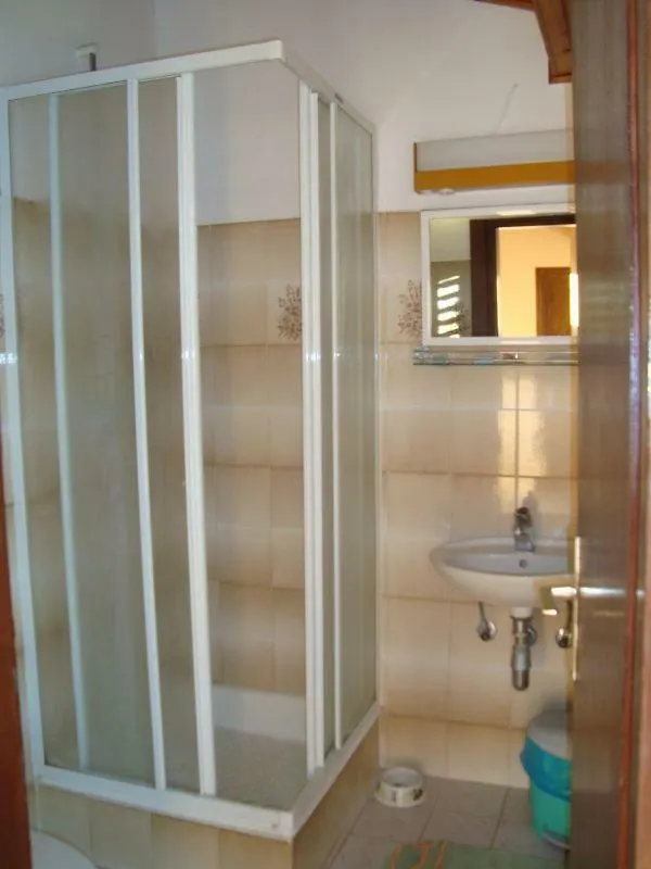 Guest house Guesthouse Familija Tariba Supetarska Draga