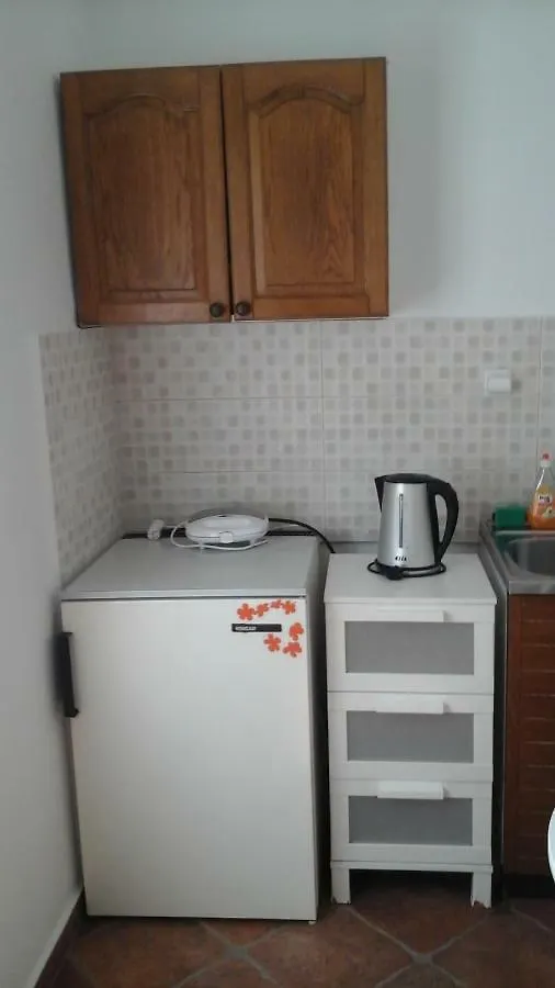 Guesthouse Familija Tariba Supetarska Draga 2*,